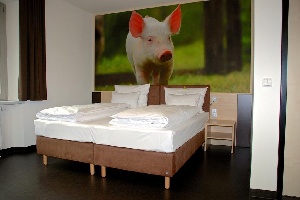 Hezelhof'S Radl-Hotel Wassertruedingen ห้อง รูปภาพ