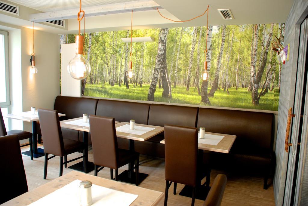Hezelhof'S Radl-Hotel Wassertruedingen ภายนอก รูปภาพ